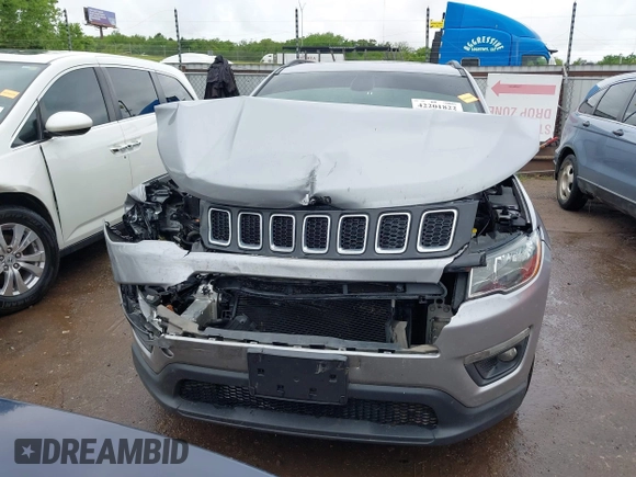 2018 Jeep Compass Altitude with VIN 3C4NJCBB0JT494366, listed as a IAAI auction lot 42201822 with 128,942 mi miles and . Bid and sale history available at DreamBid. Image 12.