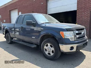 2014 Ford F-150 XL с VIN 1FTFX1ET1EKG14016, выставлен на аукционе Copart как лот 61289815 с пробегом 186 438 миль миль и Чистый • Clean title. История ставок и продаж доступна на DreamBid. Изображение 1.