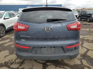 2012 Kia Sportage LX z VIN KNDPBCA28C7206947, wystawiony jako Copart lot #74242323 z przebiegiem Nie podano mil oraz Szkoda całkowita • Salvage title. Historia ofert i sprzedaży dostępna na DreamBid. Obrazek 6.