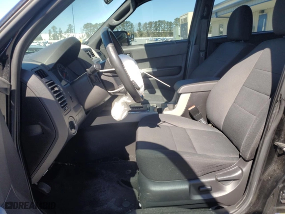 2011 Ford Escape XLT with VIN 1FMCU9DG5BKB23230, listed as a Copart auction lot 44424505 with 182,291 mi miles and Salvage Title. Bid and sale history available at carsss.com. Image 7.