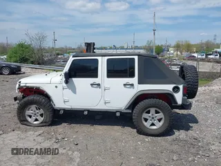 2012 Jeep Wrangler Unlimited Sport z VIN 1C4HJWDG0CL222194, wystawiony jako IAAI lot #42076024 z przebiegiem Nie podano mil oraz . Historia ofert i sprzedaży dostępna na DreamBid. Obrazek 15.