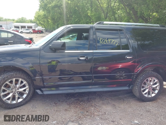 2015 Ford Expedition Max Limited с VIN 1FMJK2AT7FEF07553, выставлен на аукционе IAAI как лот 42269777 с пробегом 171 969 миль миль и . История ставок и продаж доступна на DreamBid. Изображение 14.