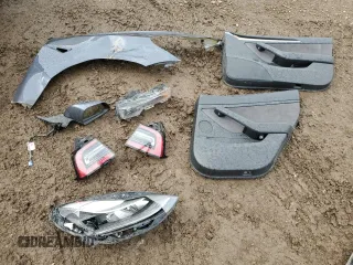 2021 Tesla Model 3 Long Range z VIN 5YJ3E1EB2MF066149, wystawiony jako Copart lot #53374765 z przebiegiem 119 771 mil mil oraz Szkoda całkowita • Salvage title. Historia ofert i sprzedaży dostępna na DreamBid. Obrazek 12.
