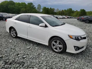 2014 Toyota Camry L with VIN 4T1BF1FK6EU456862, listed as a Copart auction lot 54142365 with 206,528 mi miles and Salvage Title. Bid and sale history available at DreamBid. Image 4.
