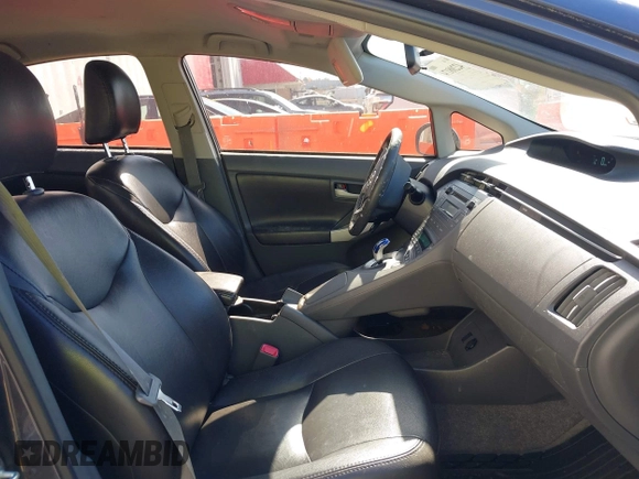 2010 Toyota Prius II with VIN JTDKN3DU5A0163687, listed as a IAAI auction lot 42208174 with 200,328 mi miles and . Bid and sale history available at DreamBid. Image 5.
