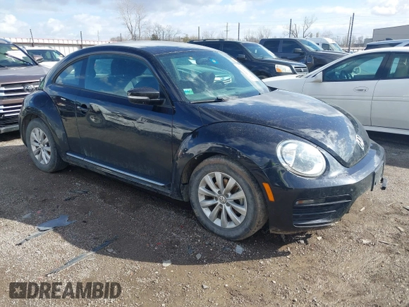 2019 Volkswagen Beetle S с VIN 3VWFD7ATXKM709046, выставлен на аукционе IAAI как лот 41701695 с пробегом 103 043 миль миль и . История ставок и продаж доступна на DreamBid. Изображение 1.