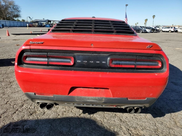 2019 Dodge Challenger SXT with VIN 2C3CDZGG1KH759980, listed as a Copart auction lot 49675155 with 79,918 mi miles and Clean Title. Bid and sale history available at carsss.com. Image 6.