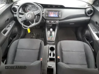 2023 Nissan Kicks S z VIN 3N1CP5BV9PL528439, wystawiony jako Copart lot #57608865 z przebiegiem 47 696 mil mil oraz Szkoda całkowita • Salvage title. Historia ofert i sprzedaży dostępna na DreamBid. Obrazek 8.