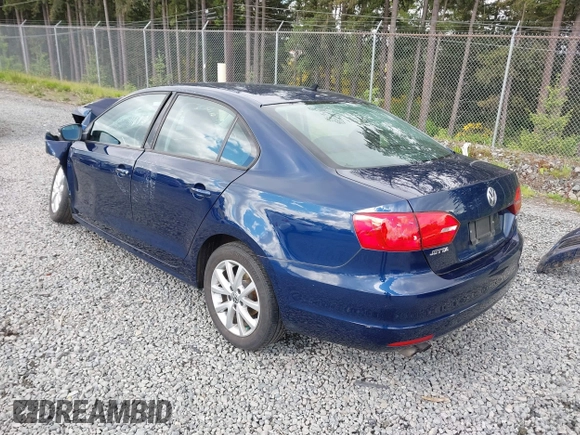 2012 Volkswagen Jetta SE with VIN 3VWDX7AJ0CM468578, listed as a IAAI auction lot 42306213 with Not provided miles and . Bid and sale history available at DreamBid. Image 3.