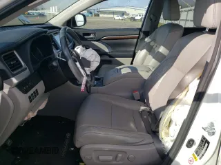 2016 Toyota Highlander Hybrid Limited with VIN 5TDDCRFHXGS016918, listed as a Copart auction lot 43306694 with 115,234 mi miles. Bid and sale history available at carsss.com. Image 7.