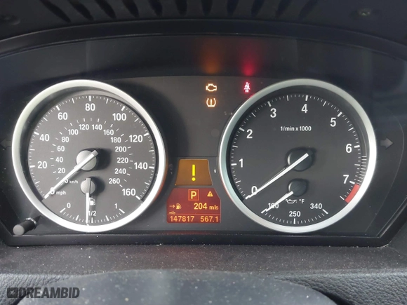 2014 BMW X6 50i with VIN 5UXFG8C54EL593152, listed as a IAAI auction lot 41439576 with 147,817 mi miles. Bid and sale history available at carsss.com. Image 7.