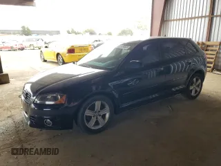 2012 Audi A3 Premium Plus z VIN WAUKJAFM7CA050976, wystawiony jako Copart lot #52809065 z przebiegiem 153 691 mil mil oraz Szkoda całkowita • Salvage title. Historia ofert i sprzedaży dostępna na DreamBid. Obrazek 1.