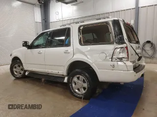 2005 Ford Expedition Limited with VIN 1FMFU20545LA81155, listed as a Copart auction lot 46408085 with 175,549 mi miles and Clean Title. Bid and sale history available at carsss.com. Image 2.
