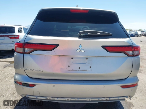 2022 Mitsubishi Outlander ES z VIN JA4J3TA81NZ015802, wystawiony jako IAAI lot #42278112 z przebiegiem Nie podano mil oraz . Historia ofert i sprzedaży dostępna na DreamBid. Obrazek 15.