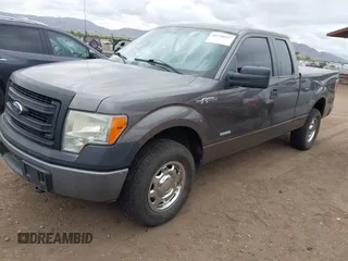 2014 Ford F-150 XL with VIN 1FTFX1ET0EKD77616, listed as a IAAI auction lot 42210217 with 195,715 mi miles and . Bid and sale history available at carsss.com. Image 17.