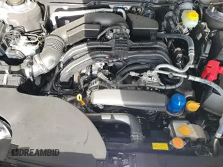 2024 Subaru Legacy Premium z VIN 4S3BWAD62R3008186, wystawiony jako IAAI lot #42621288 z przebiegiem 85 mil mil oraz . Historia ofert i sprzedaży dostępna na DreamBid. Obrazek 1.