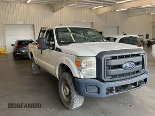 2015 Ford F-250 XLT with VIN 1FT7X2B68FEA89335, listed as a IAAI auction lot 42785319 with 130,513 mi miles and . Bid and sale history available at DreamBid. Image 6.