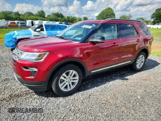2018 Ford Explorer XLT z VIN 1FM5K8D80JGB93799, wystawiony jako Copart lot #62844085 z przebiegiem 87 084 mil mil oraz Szkoda całkowita • Salvage title. Historia ofert i sprzedaży dostępna na DreamBid. Obrazek 1.