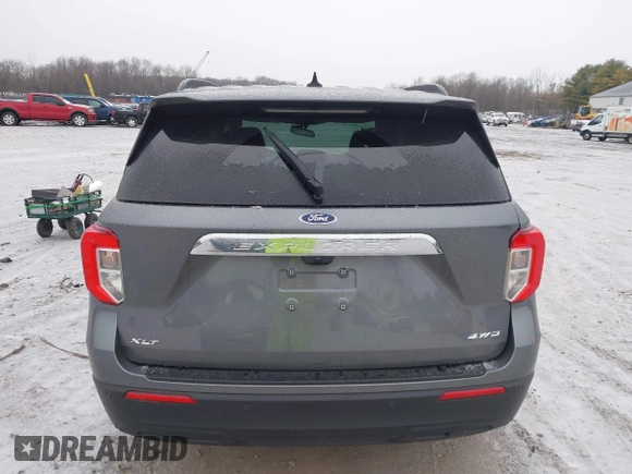 2024 Ford Explorer XLT with VIN 1FMSK8DH8RGA37881, listed as a IAAI auction lot 41187864 with 7,492 mi miles. Bid and sale history available at carsss.com. Image 16.
