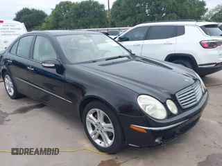 2006 Mercedes-Benz E 350 z VIN WDBUF56J06A917809, wystawiony jako IAAI lot #42457594 z przebiegiem 177 365 mil mil oraz . Historia ofert i sprzedaży dostępna na DreamBid. Obrazek 1.