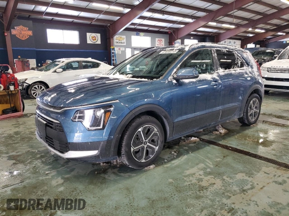 2024 Kia Niro EX Touring with VIN KNDCR3LE5R5138015, listed as a Copart auction lot 41830235 with 15,945 mi miles and Clean Title. Bid and sale history available at carsss.com. Image 1.