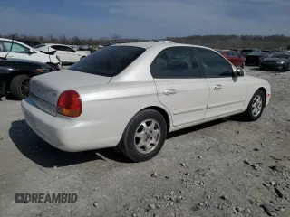 2001 Hyundai Sonata GLS with VIN KMHWF35V91A466774, listed as a Copart auction lot 48985565 with 98,648 mi miles and Clean Title. Bid and sale history available at carsss.com. Image 3.