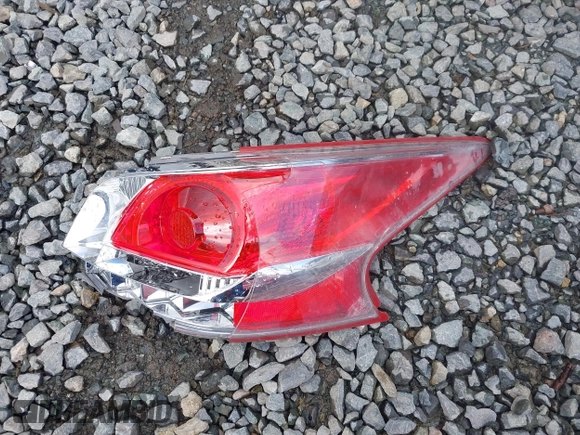 2015 Nissan Altima SV z VIN 1N4AL3AP2FC223145, wystawiony jako IAAI lot #41989226 z przebiegiem 184 577 mil mil oraz . Historia ofert i sprzedaży dostępna na DreamBid. Obrazek 12.