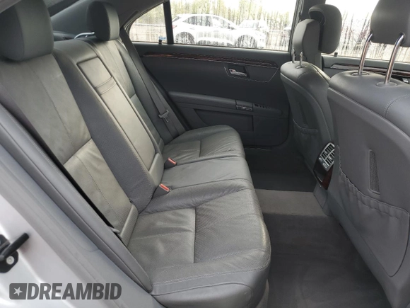 2007 Mercedes-Benz S 550 with VIN WDDNG71XX7A102888, listed as a Copart auction lot 54901285 with 214,792 mi miles and Salvage Title. Bid and sale history available at DreamBid. Image 10.