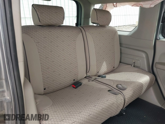 2010 Honda Element LX with VIN 5J6YH1H32AL000902, listed as a IAAI auction lot 41804668 with 90,775 mi miles and . Bid and sale history available at DreamBid. Image 8.