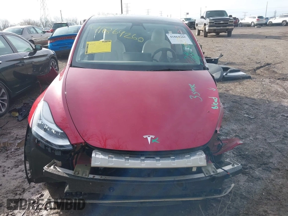 2021 Tesla Model Y Long Range with VIN 5YJYGDEE3MF212845, listed as a IAAI auction lot 41864260 with 43,451 mi miles. Bid and sale history available at carsss.com. Image 20.