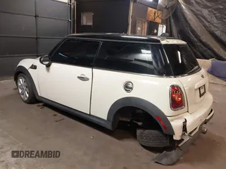 2010 MINI Hardtop S with VIN WMWMF7C5XATX41382, listed as a IAAI auction lot 40558359 with 96,158 mi miles and . Bid and sale history available at DreamBid. Image 3.