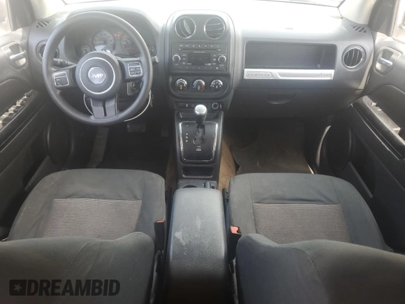 2016 Jeep Compass Sport с VIN 1C4NJCBA6GD561106, выставлен на аукционе Copart как лот 64444105 с пробегом 221 657 миль миль и Списание • Salvage title. История ставок и продаж доступна на DreamBid. Изображение 8.