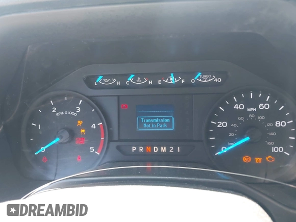 2017 Ford Super Duty F-250 SRW XLT with VIN 1FTBF2BT9HEC33223, listed as a IAAI auction lot 41980301 with 338,522 mi miles. Bid and sale history available at carsss.com. Image 7.