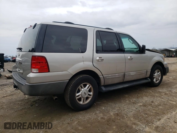 2004 Ford Expedition Special Service with VIN 1FMPU15L14LA83496, listed as a Copart auction lot 43975775 with 160,450 mi miles and Salvage title. Bid and sale history available at DreamBid. Image 3.