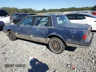 1989 Chevrolet Celebrity z VIN 1G1AW51W8K6185894, wystawiony jako Copart lot #75610854 z przebiegiem 111 268 mil mil oraz Tytuł czysty. Historia ofert i sprzedaży dostępna na DreamBid. Obrazek 2.