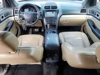 2017 Ford Explorer XLT z VIN 1FM5K7D85HGA35690, wystawiony jako Copart lot #47693985 z przebiegiem 171 884 mil mil oraz Szkoda całkowita • Salvage title. Historia ofert i sprzedaży dostępna na DreamBid. Obrazek 8.