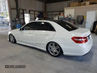2010 Mercedes-Benz E-Class E 550 Luxury with VIN WDDHF9AB2AA228248, listed as a Copart auction lot 73680464 with 153,586 mi miles and Salvage Title. Bid and sale history available at carsss.com. Image 2.