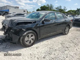 2025 Hyundai Elantra SE z VIN KMHLL4DG3SU929965, wystawiony jako Copart lot #53521415 z przebiegiem 2 824 mil mil oraz Szkoda całkowita • Salvage title. Historia ofert i sprzedaży dostępna na DreamBid. Obrazek 1.