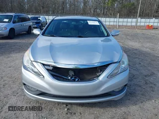 2014 Hyundai Sonata SE with VIN 5NPEC4ACXEH923397, listed as a IAAI auction lot 41748671 with 182,136 mi miles and . Bid and sale history available at DreamBid. Image 12.