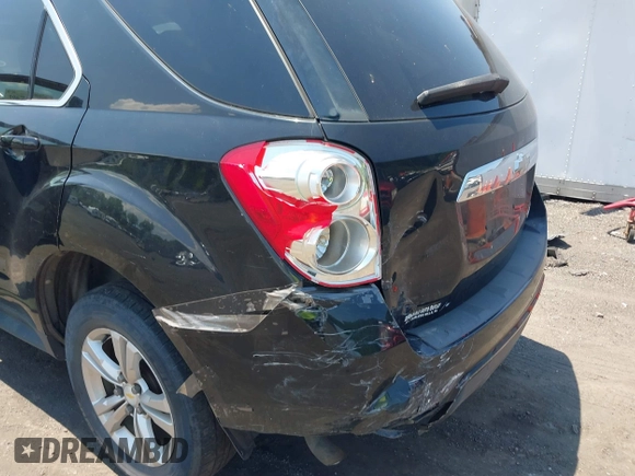 2011 Chevrolet Equinox LT w/1LT with VIN 2GNALDEC0B1148220, listed as a IAAI auction lot 39671008 with 182,611 mi miles. Bid and sale history available at carsss.com. Image 6.