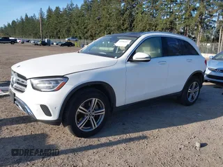 2021 Mercedes-Benz GLC 300 z VIN W1N0G8EB2MV272040, wystawiony jako IAAI lot #41956317 z przebiegiem 42 855 mil mil oraz . Historia ofert i sprzedaży dostępna na DreamBid. Obrazek 2.