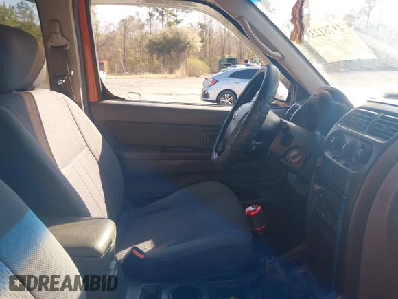 2003 Nissan Xterra XE z VIN 5N1DD28T33C654263, wystawiony jako IAAI lot #41781235 z przebiegiem 197 233 mil mil oraz . Historia ofert i sprzedaży dostępna na DreamBid. Obrazek 5.