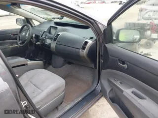 2006 Toyota Prius with VIN JTDKB20U163193431, listed as a IAAI auction lot 41834223 with 210,580 mi miles. Bid and sale history available at carsss.com. Image 5.