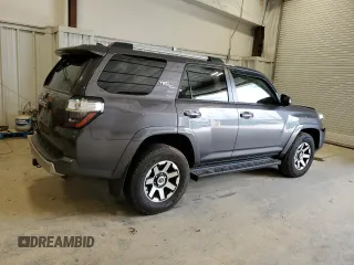 2018 Toyota 4Runner SR5 with VIN JTEBU5JR7J5560461, listed as a Copart auction lot 52667485 with Not Provided miles and Clean Title. Bid and sale history available at DreamBid. Image 3.