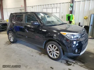 2019 Kia Soul + with VIN KNDJP3A59K7662939, listed as a Copart auction lot 46654785 with 99,864 mi miles and Salvage Title. Bid and sale history available at carsss.com. Image 4.