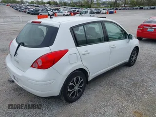 2011 Nissan Versa 1.8 S with VIN 3N1BC1CP9BL476268, listed as a IAAI auction lot 42048272 with 152,231 mi miles. Bid and sale history available at carsss.com. Image 4.