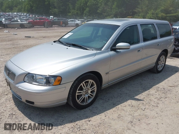 2006 Volvo V70 2.4L с VIN YV1SW612562580170, выставлен на аукционе IAAI как лот 42411464 с пробегом 257 816 миль миль и . История ставок и продаж доступна на DreamBid. Изображение 2.