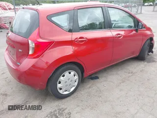 2014 Nissan Note SV z VIN 3N1CE2CPXEL394560, wystawiony jako IAAI lot #42318947 z przebiegiem 162 062 mil mil oraz . Historia ofert i sprzedaży dostępna na DreamBid. Obrazek 4.