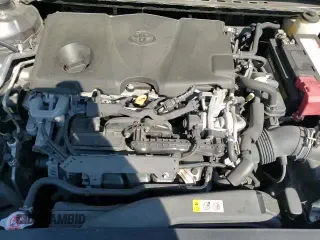 2018 Toyota Camry LE with VIN 4T1B11HK8JU667034, listed as a Copart auction lot 71106775 with 98,187 mi miles and Salvage title. Bid and sale history available at DreamBid. Image 14.