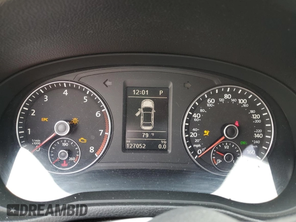 2013 Volkswagen Passat SEL Premium z VIN 1VWCH7A30DC039521, wystawiony jako Copart lot #56795935 z przebiegiem 127 052 mil mil oraz Nie do naprawy • Non repairable. Historia ofert i sprzedaży dostępna na DreamBid. Obrazek 9.